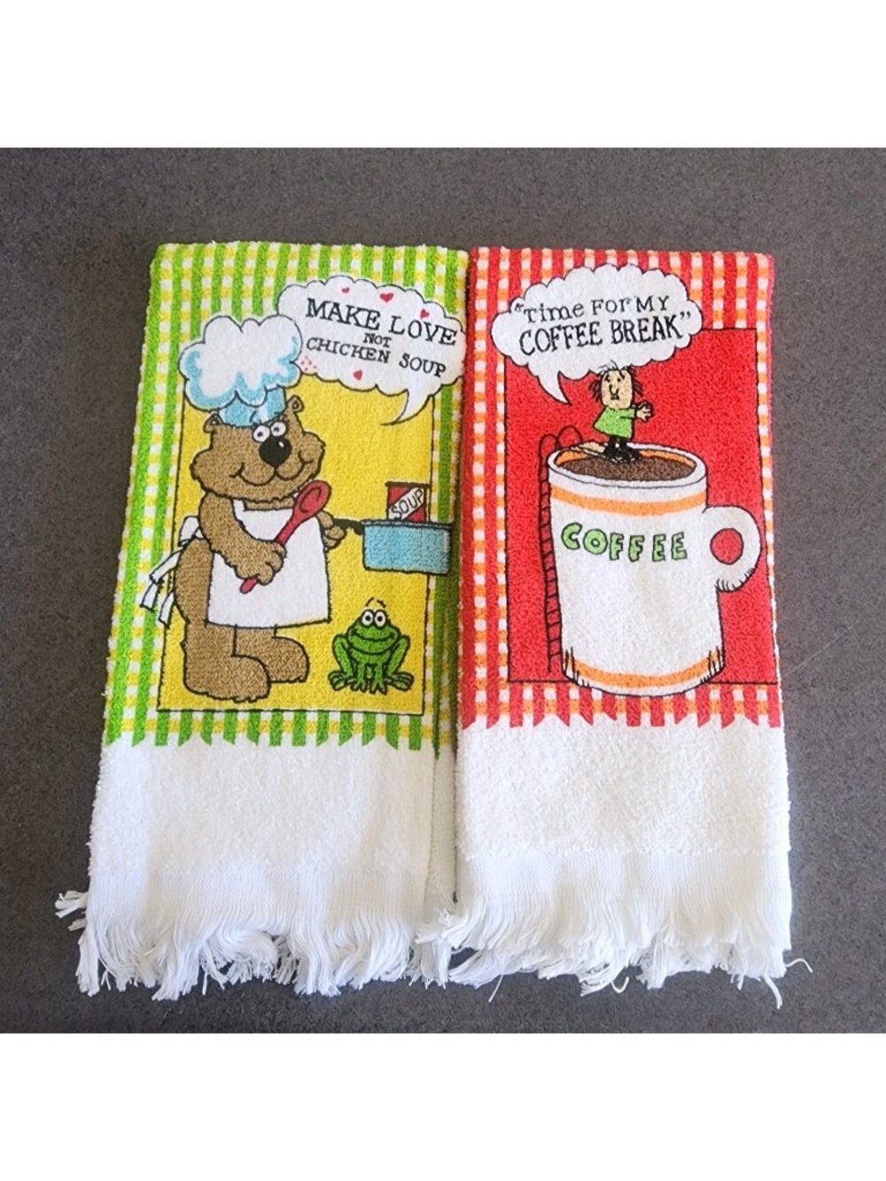 Vintage Novelty Kitchen Dish Towels Lot of 2 Bear Frog Coffee Break Fringe